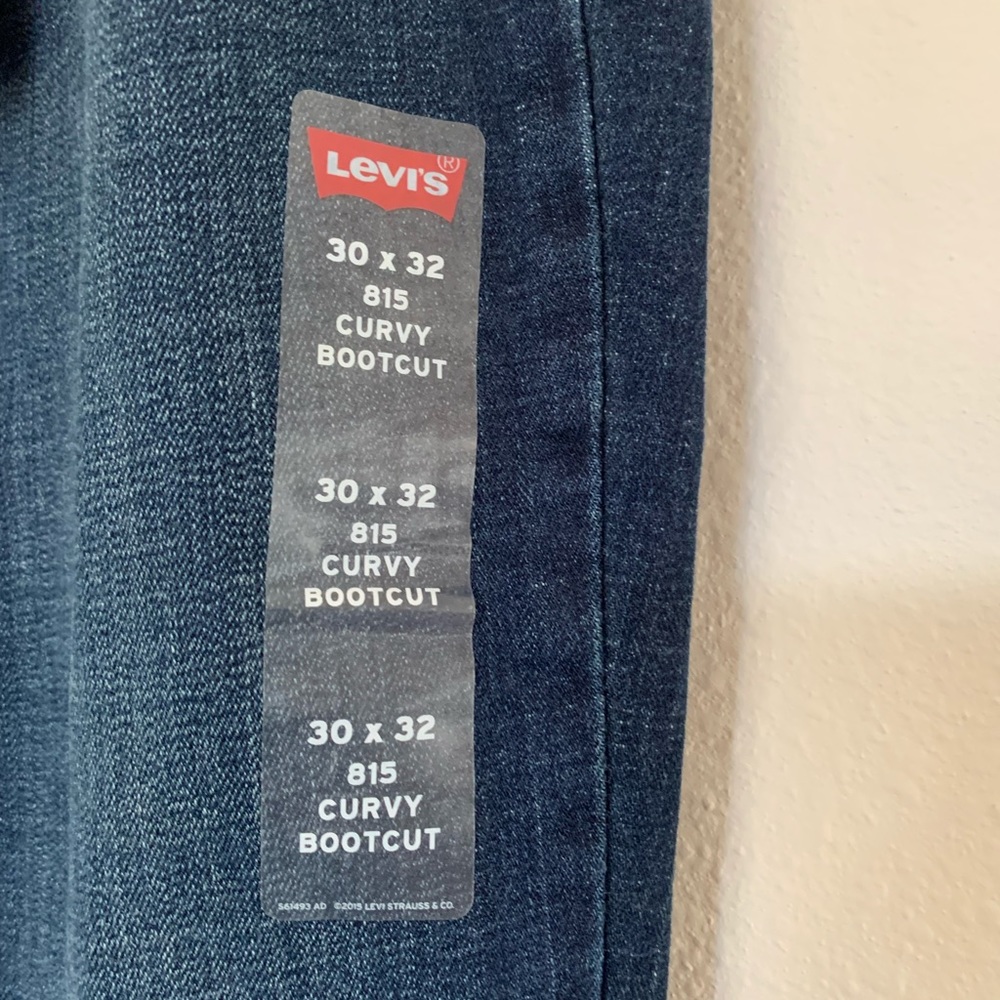 LEVI’S JEANS - Picture 7 of 8